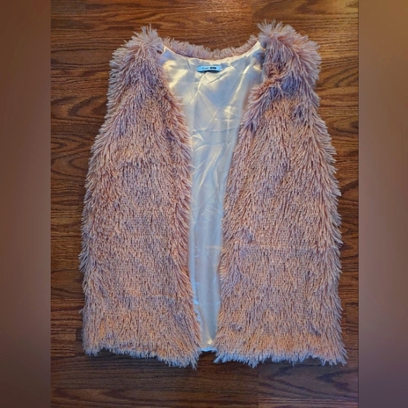Fashion Nova Vest - Picture 1 of 4